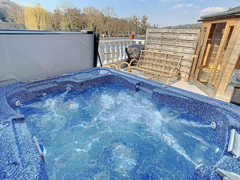 Vue Sur Meuse Avec Jacuzzi Et Sauna Exterieur. Yvoir Zewnętrze zdjęcie