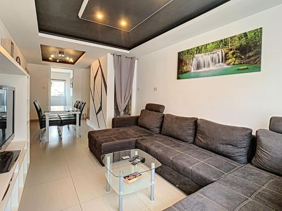 Vue Sur Meuse Avec Jacuzzi Et Sauna Exterieur. Yvoir Zewnętrze zdjęcie